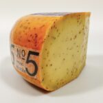 pikant belegen komijnekaas